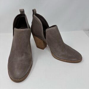 Jeffrey Campbell Rosalee Shootie Shoe Boot Leather Taupe Size 8